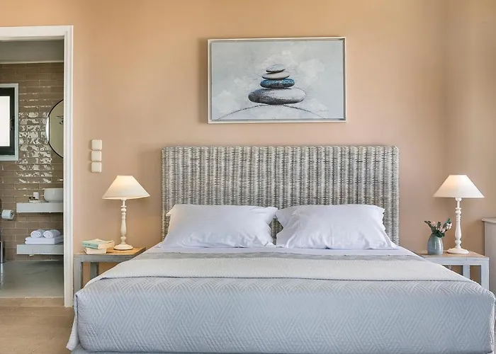 Martini Waterfront Suites
